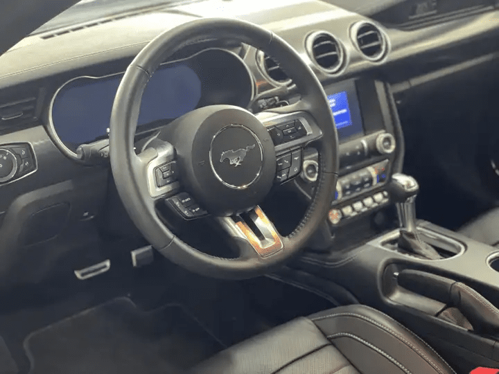 FORD MUSTANG Fastback 5.0 Ti-VCT Mach I Aut. FORD MUSTANG Fastback 5.0 Ti-VCT Mach I Aut.