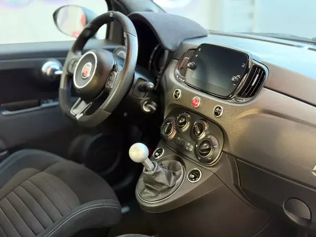 Abarth 695