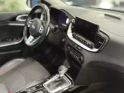KIA Xceed 16 Gdi eMotion KIA Xceed 16 Gdi eMotion